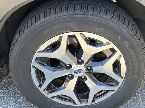 Used 2021 Subaru Forester Premium w/ Popular Package #1 image 8