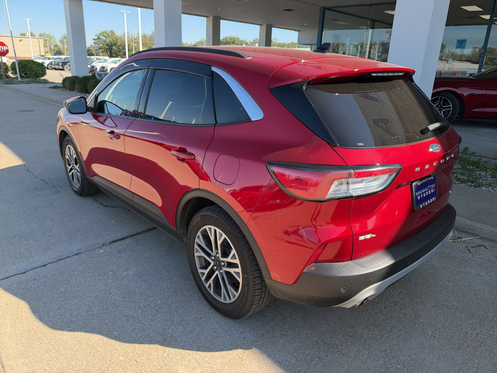Used 2020 Ford Escape SEL FWD image 8