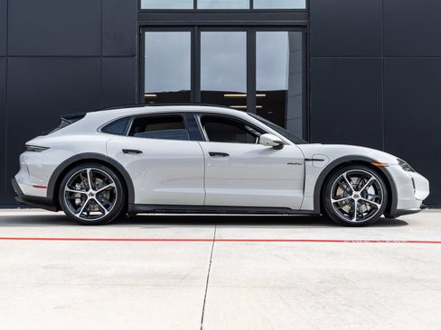 New 2026 Porsche Taycan Turbo AWD/4WD image 12