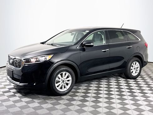 Used 2019 Kia Sorento L FWD image 4