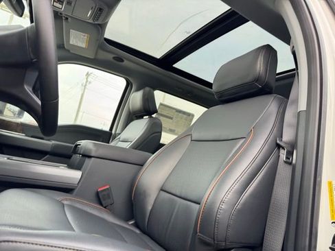 New 2026 Ford F350 Lariat w/ Black Appearance Package image 9