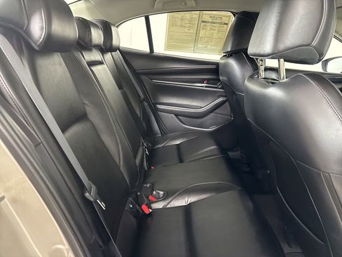 Used 2025 MAZDA MAZDA3 s image 25