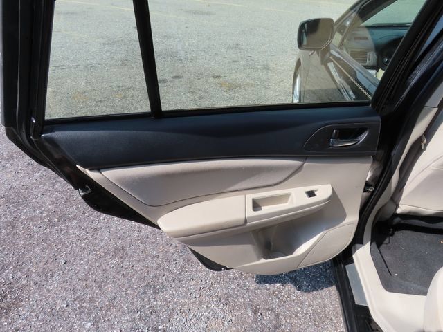 Used 2013 Subaru Impreza 2.0i Premium w/ Alloy Wheel Pkg + Moonroof AWD/4WD image 10