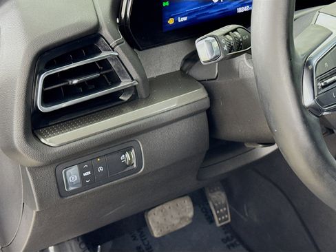 Used 2024 Chevrolet Traverse LT w/ LPO, Floor Liner Package image 10