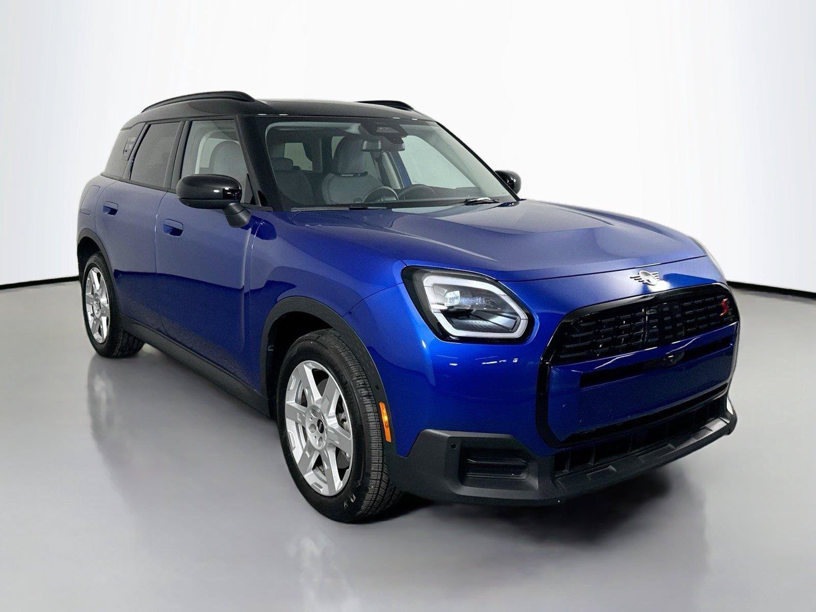 Used 2025 MINI Cooper Countryman S AWD/4WD image 3