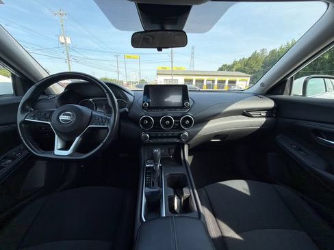 Used 2022 Nissan Sentra SV FWD image 35