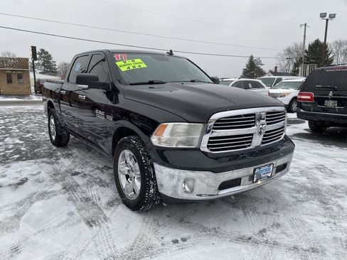 Used 2017 RAM 1500 Big Horn image 3
