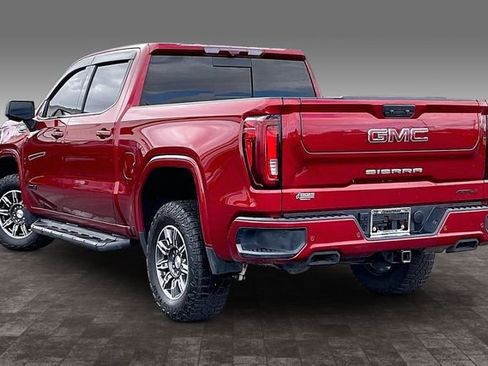 Used 2024 GMC Sierra 1500 AT4 w/ Technology Package AWD/4WD image 12