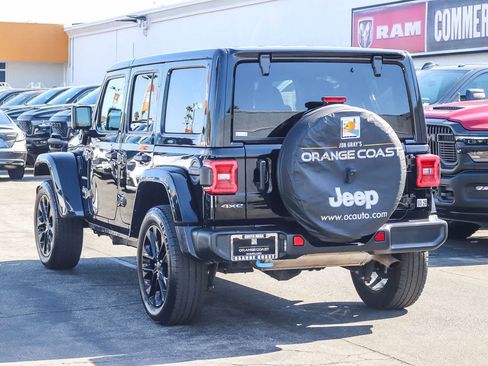 Used 2024 Jeep Wrangler Unlimited Sahara AWD/4WD image 6