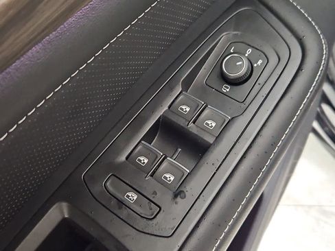 New 2026 Volkswagen Atlas SEL Premium R-Line AWD/4WD image 17
