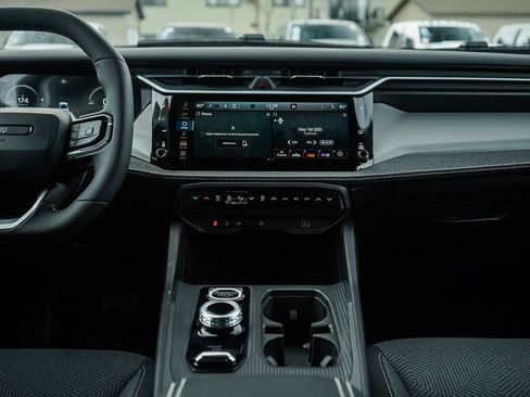 New 2026 Jeep Cherokee Laredo AWD/4WD image 16