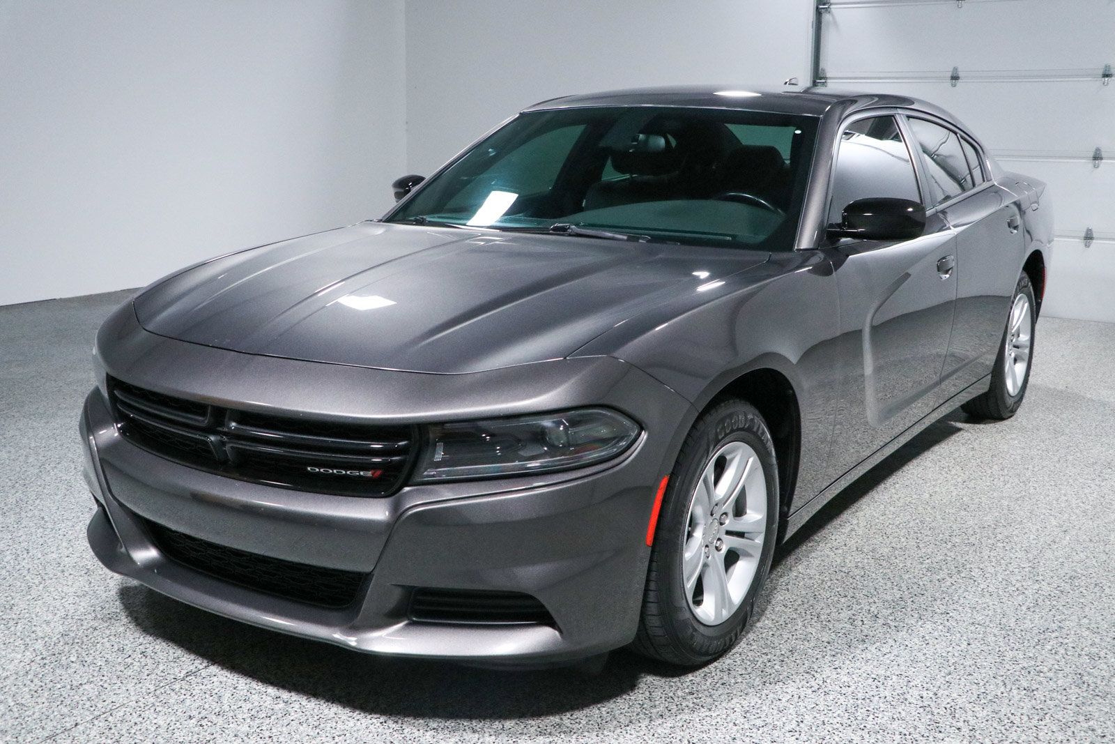 Used 2023 Dodge Charger SXT RWD image 30