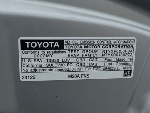 Used 2022 Toyota Corolla SE w/ Carpet Mat Package (TMS) FWD image 20