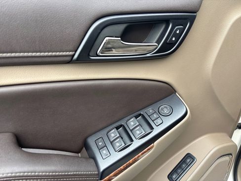 Used 2015 Chevrolet Tahoe LTZ image 11