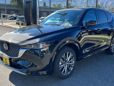 New 2025 MAZDA CX-5 Signature image 13