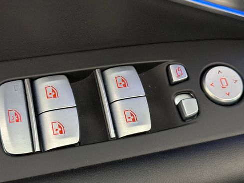 Used 2023 BMW XM AWD/4WD image 13