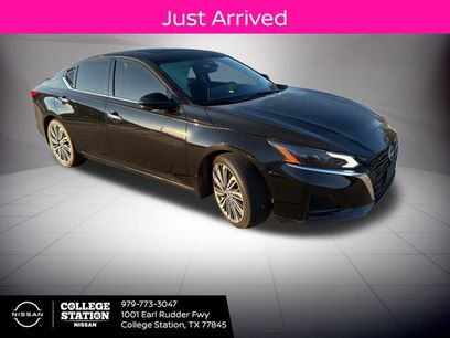 Used 2023 Nissan Altima 2.5 SL