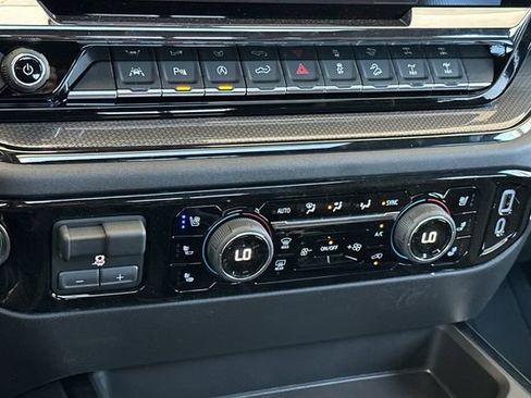 New 2026 Chevrolet Silverado 1500 ZR2 AWD/4WD image 27