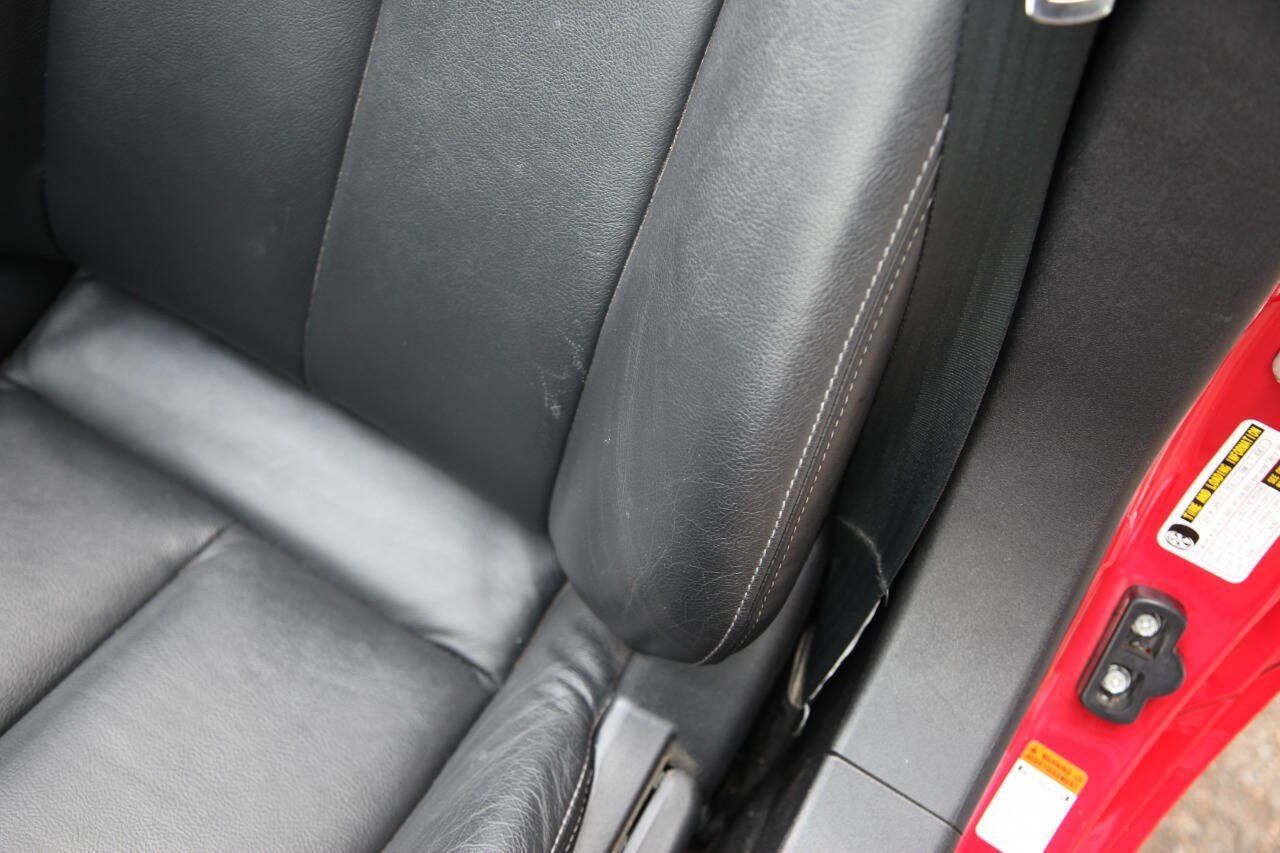 Used 2007 MAZDA MX-5 Miata Grand Touring w/ Premium Pkg RWD image 35