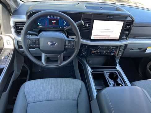 New 2025 Ford F250 XLT w/ Black Appearance Package image 18