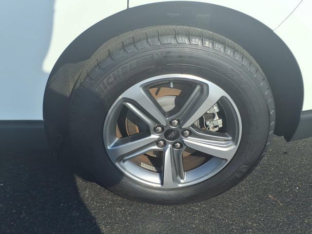 Used 2024 Ford Edge SEL w/ Convenience Package AWD/4WD image 9