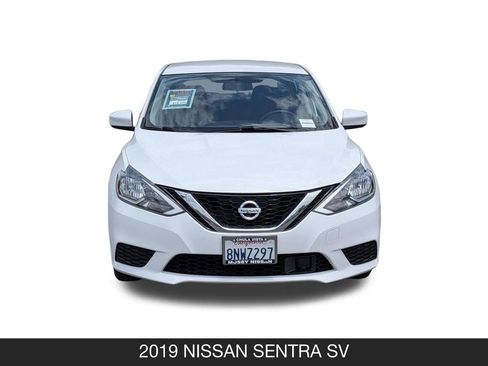 Used 2019 Nissan Sentra SV FWD image 4