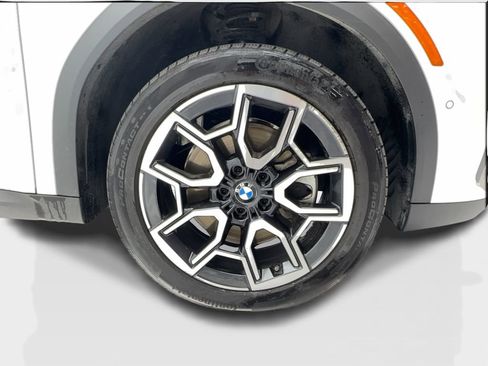 Used 2025 BMW X2 xDrive28i AWD/4WD image 13