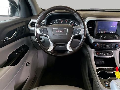 Used 2022 GMC Acadia SLT w/ Preferred Package FWD image 6