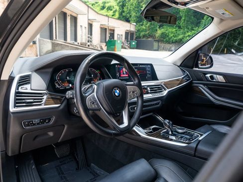 Used 2020 BMW X7 xDrive40i w/ Cold Weather Package AWD/4WD image 19