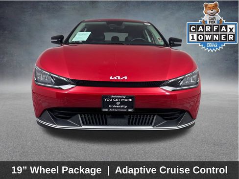 Used 2024 Kia EV6 Light AWD/4WD image 2