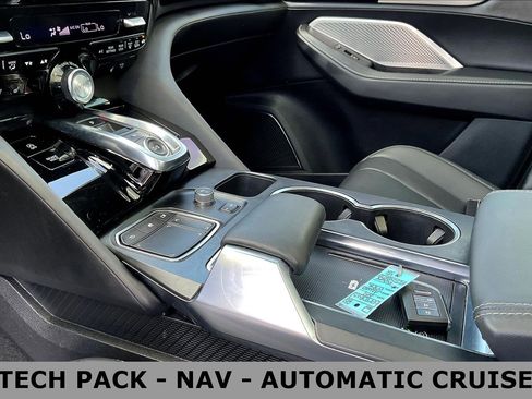 Used 2024 Acura MDX FWD w/ Technology Package image 18