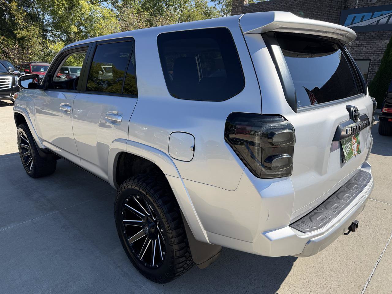 Used 2021 Toyota 4Runner TRD Off-Road Premium w/ Moonroof Package AWD/4WD image 7