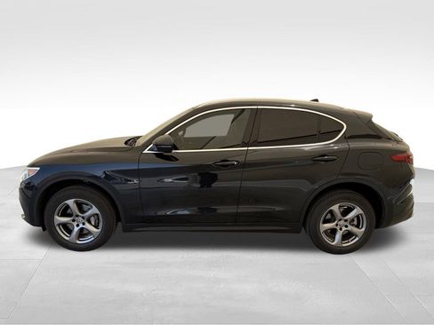 Used 2021 Alfa Romeo Stelvio Sprint RWD image 9