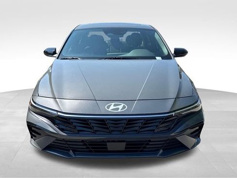 New 2026 Hyundai Elantra SEL Sport Premium FWD image 8