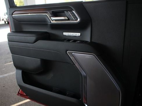 Certified 2024 GMC Sierra 1500 Denali image 21