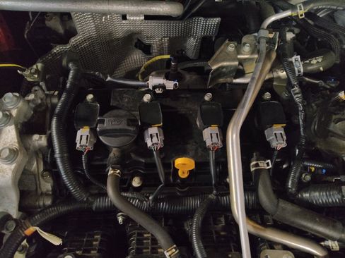 Used 2021 Nissan Rogue SV FWD image 30