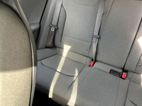 Used 2025 Kia K4 LXS image 40