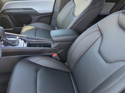 New 2024 Jeep Compass Latitude w/ Sun and Sound Group image 21