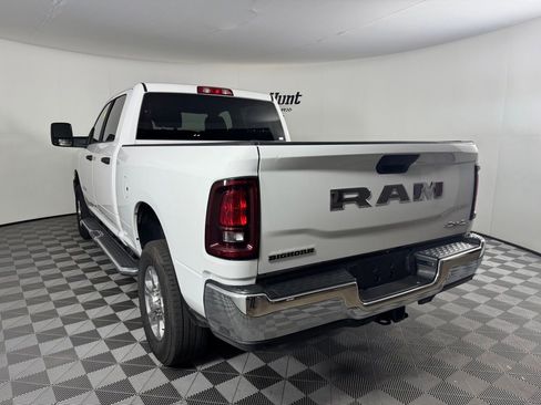 Used 2025 RAM 2500 Big Horn AWD/4WD image 9