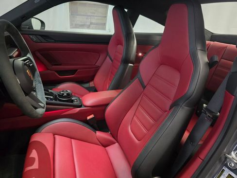 Used 2026 Porsche 911 Carrera GTS RWD image 5