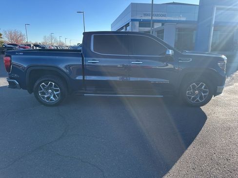 Used 2023 GMC Sierra 1500 SLT w/ SLT Premium Package image 34