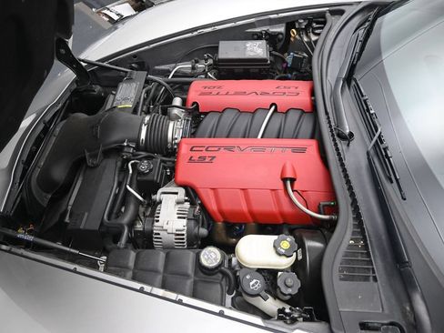 Used 2007 Chevrolet Corvette Z06 w/ Preferred Equipment Group RWD image 25