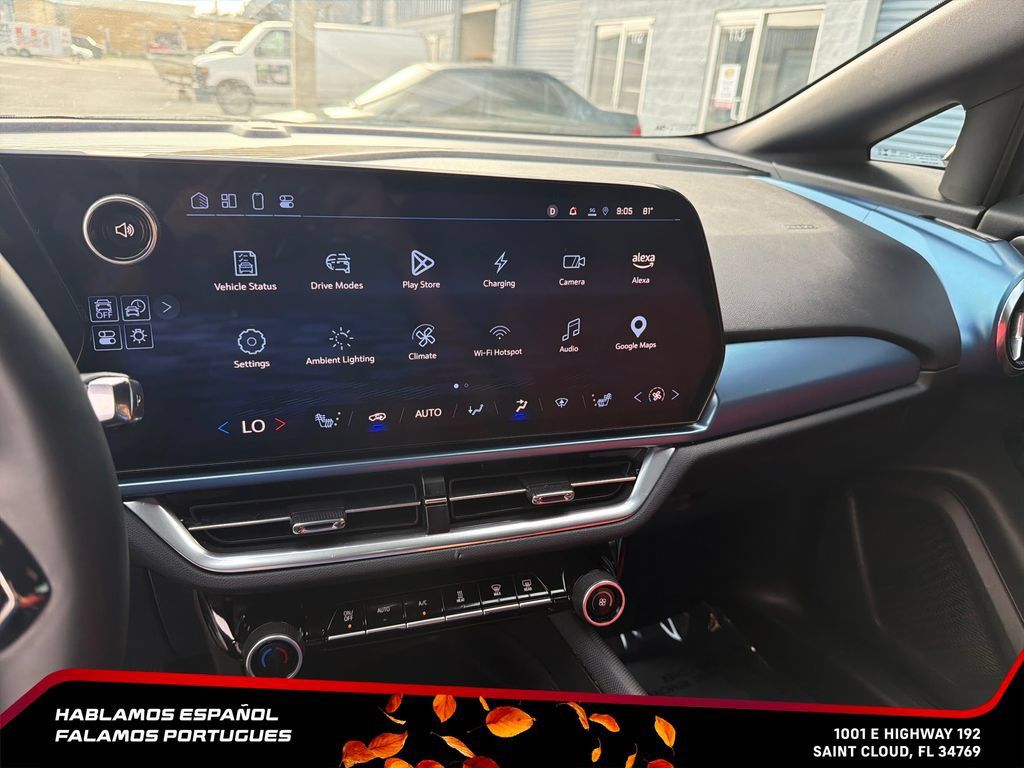 Certified 2024 Chevrolet Equinox EV RS FWD image 22