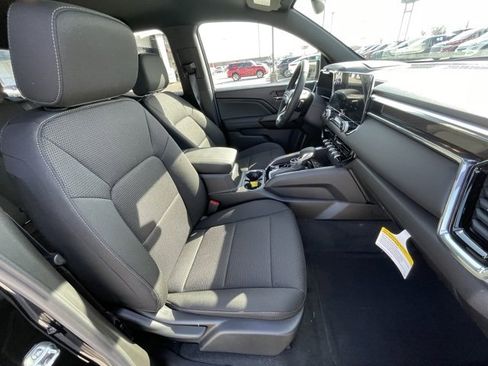 New 2025 GMC Canyon Elevation w/ Convenience Package image 25