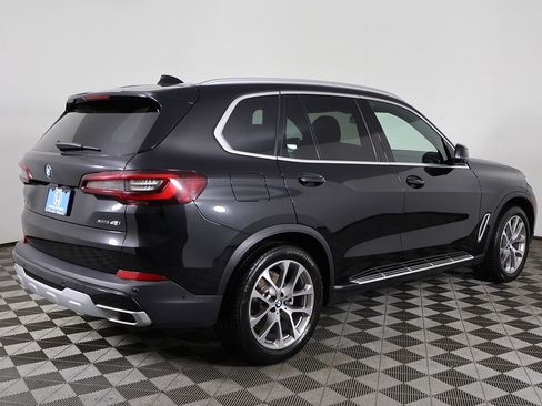 Used 2023 BMW X5 xDrive40i w/ Premium Package AWD/4WD image 11