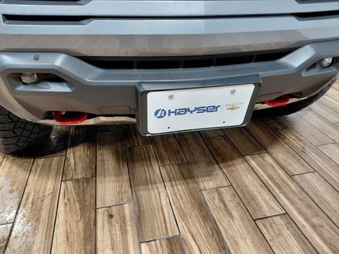 Certified 2024 Chevrolet Colorado ZR2 w/ ZR2 Convenience Package III image 26