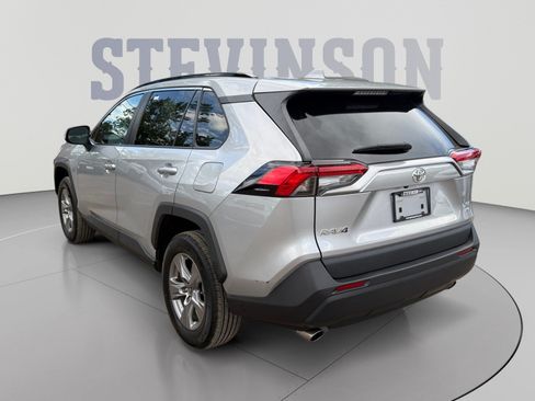 Used 2023 Toyota RAV4 XLE AWD/4WD image 3