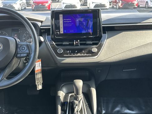 Certified 2024 Toyota Corolla LE image 29