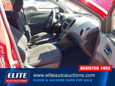 Used 2015 Chevrolet Sonic LT FWD image 10