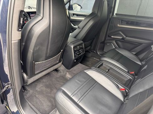 Certified 2024 Porsche Cayenne Turbo GT image 23